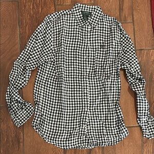 Ralph Lauren size S Petite black and white checked button down linen shirt